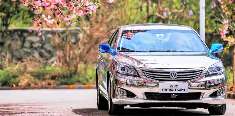 Партнер Ford успешно провел испытания робомобилей в Китае
