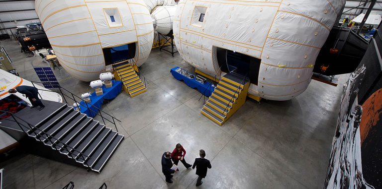 NASA запустило конкурс на разработку марсианских поселений