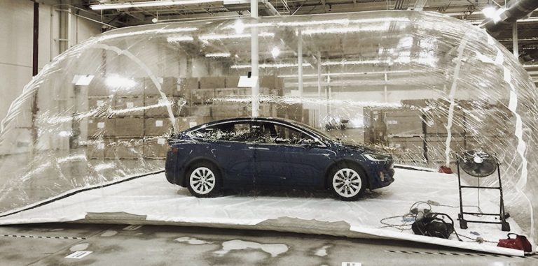 Tesla показала режим защиты от биооружия