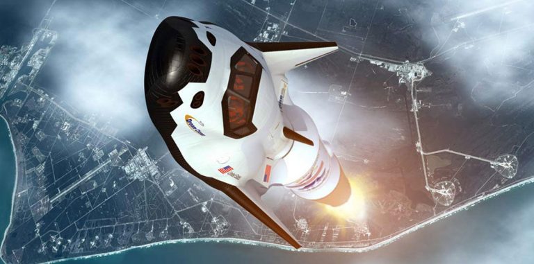 Орбитальный самолет Dream Chaser запустят в 2016 году