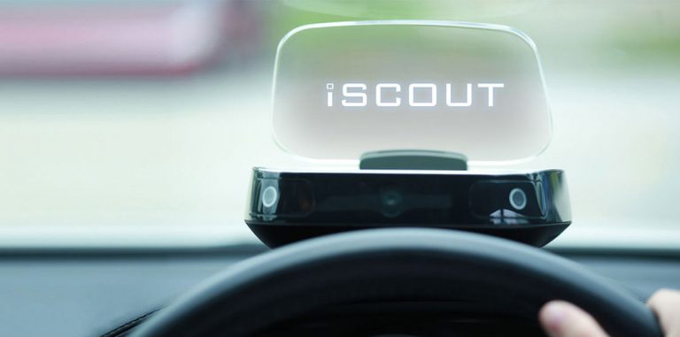 iScout — HUD-индикатор с функциями виртуального помощника