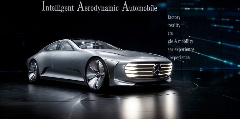 Mercedes представит электромобиль по цене Tesla Model S
