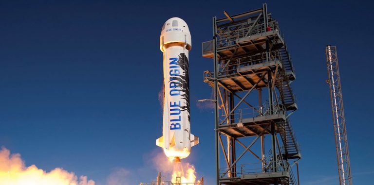 Посмотрите, как Blue Origin в прямом эфире запустит ракету New Shepard. Возможно, в следующем году на ней полетят первые туристы