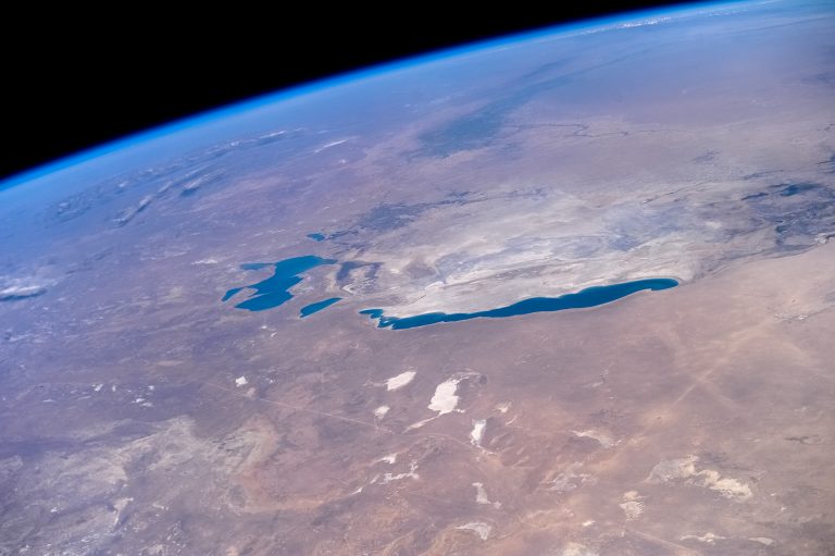 Регионы без выхода к морю теряют 100 млрд тонн воды ежегодно. Это как 4 озера Байкал!