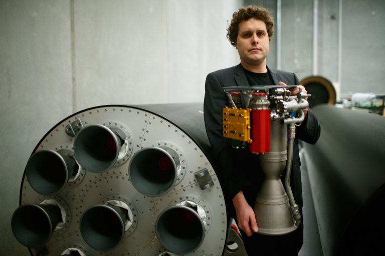 Rocket Lab отправил в космос 13 малых спутников