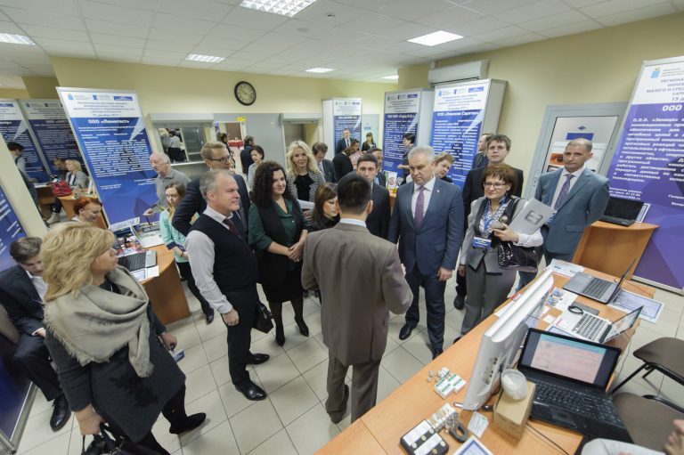 Новое устройство сможет мгновенно определить степень опьянения по биомикроскопии глаз