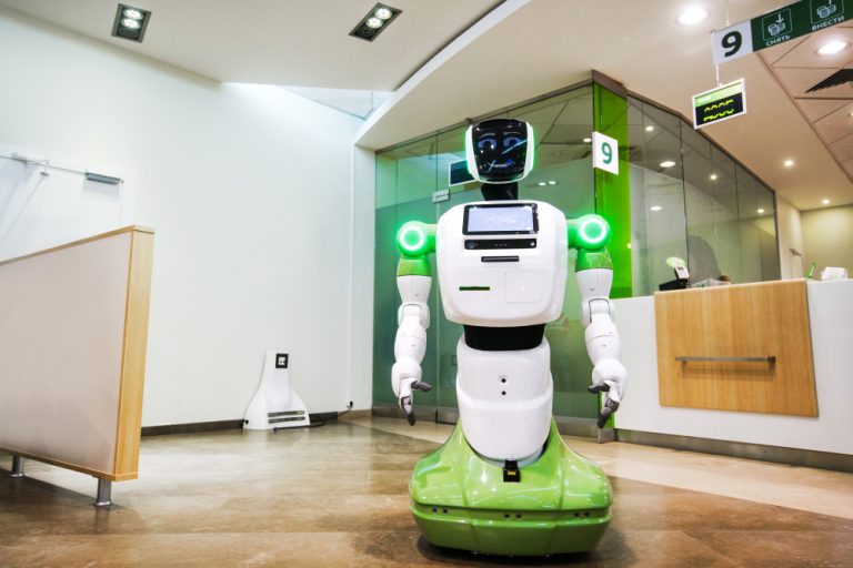 Сбербанк будет использовать искусственный интеллект от ABBYY для поиска новостей о финансовой ситуации в России
