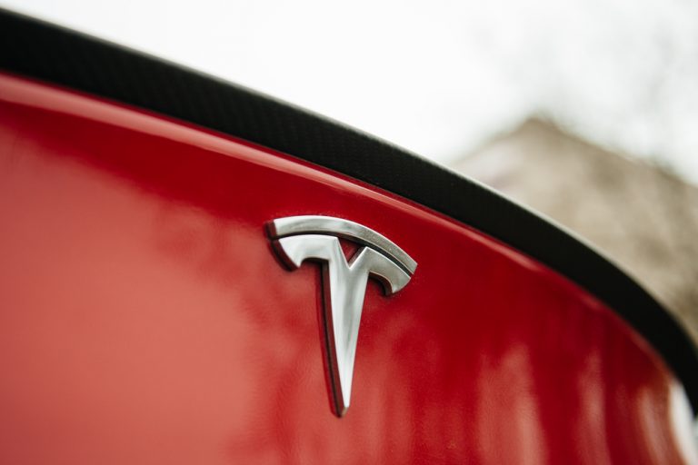 Tesla построит первую фабрику в Шанхае. Это первый завод по сборке Tesla за пределами США
