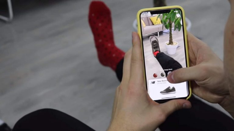 Белорусский стартап Wannaby представил AR-приложение для примерки обуви