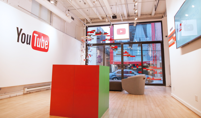 YouTube запретил монетизировать антипрививочные видео