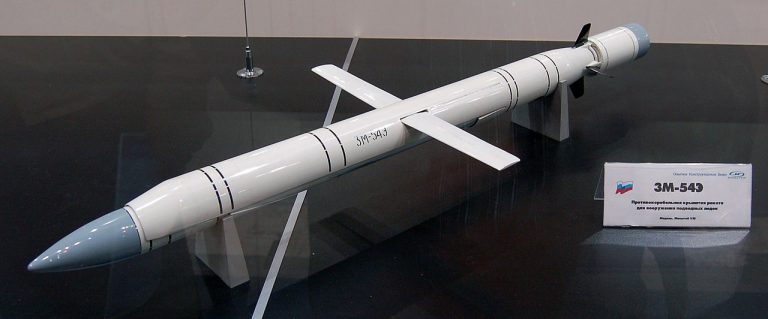 Россия оснастит фрегаты проекта «22350» 48 крылатыми ракетами «Калибр»
