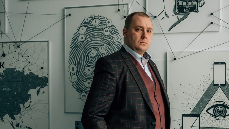 «Интернет-Розыск»: как частная киберполиция ищет мошенников и помогает бизнесу в борьбе с экономическими преступлениями