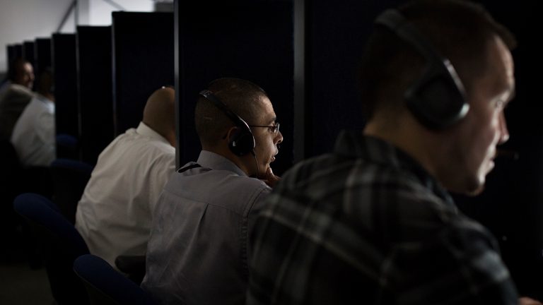 Сможет ли искусственный интеллект заменить операторов call-центров