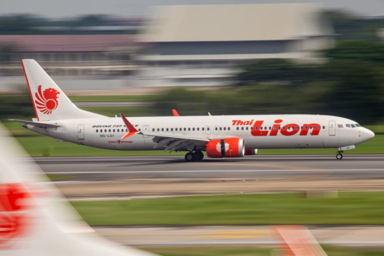 Инженеры расшифровали черные ящики Boeing-737 MAX. Возможно, оба крушения были вызваны неисправностью в системе