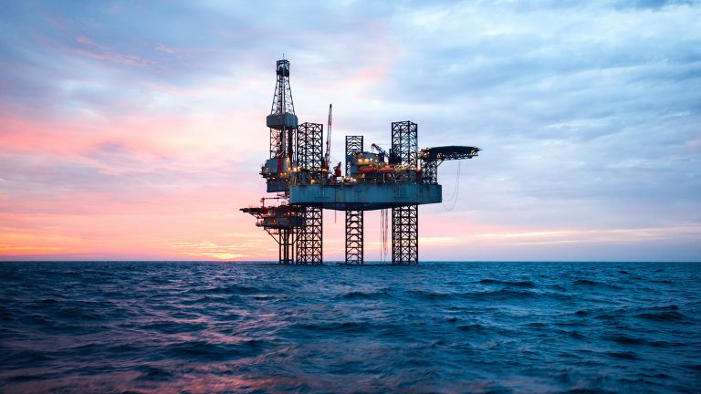 Нефть без человека: как роботы и интернет вещей изменили нефтедобычу