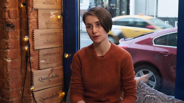 «Я защитила себя протомускулинной позицией», — Оксана Мороз, культуролог