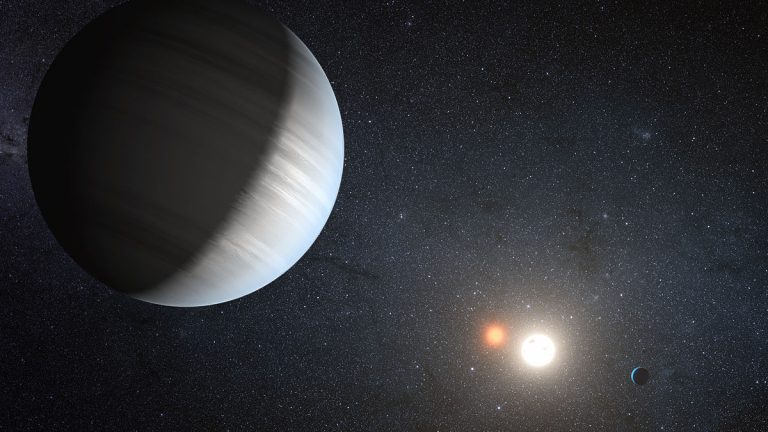 Астрономы нашли третью планету в двойной звездной системе Kepler-47