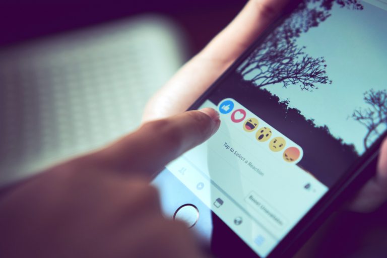 Нейросеть Facebook выпустила карту плотности населения Африки