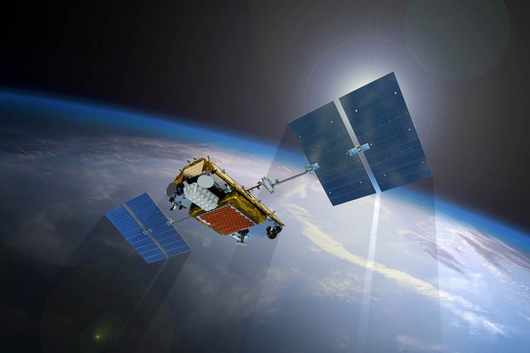 FCC одобрила планы SpaceX по запуску спутников на более низкую орбиту