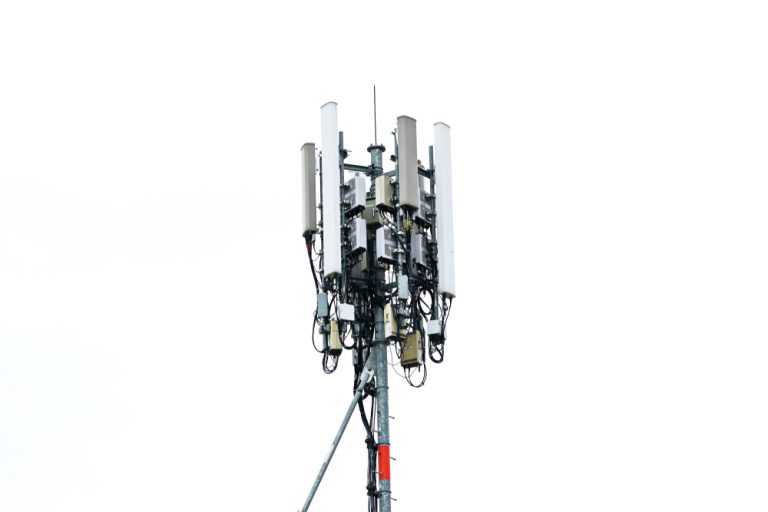 Власти предложили использовать для сетей 5G только российский софт
