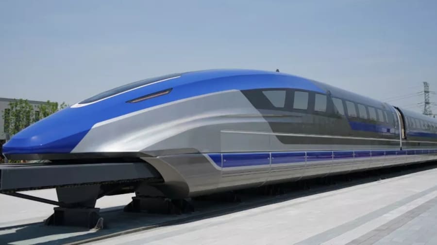 В Китае представили поезд, который может ехать со скоростью 600 км/ч