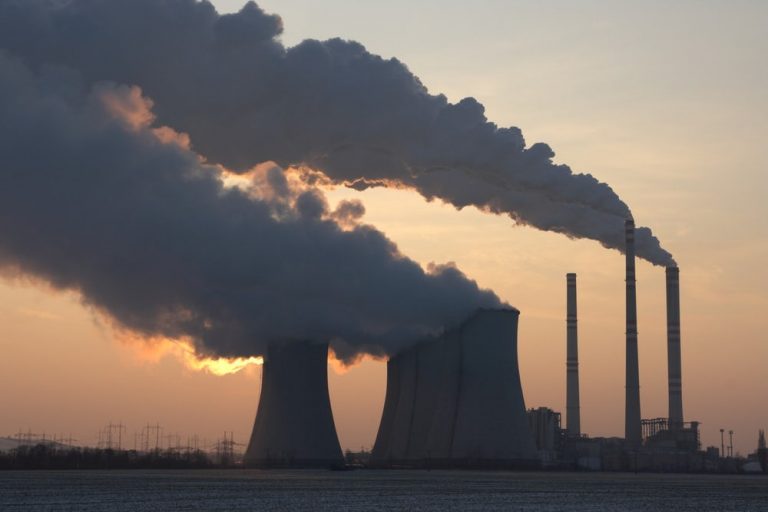 Существующих заводов и машин достаточно для потепления на 2 °C — до максимально допустимого Парижским соглашением уровня
