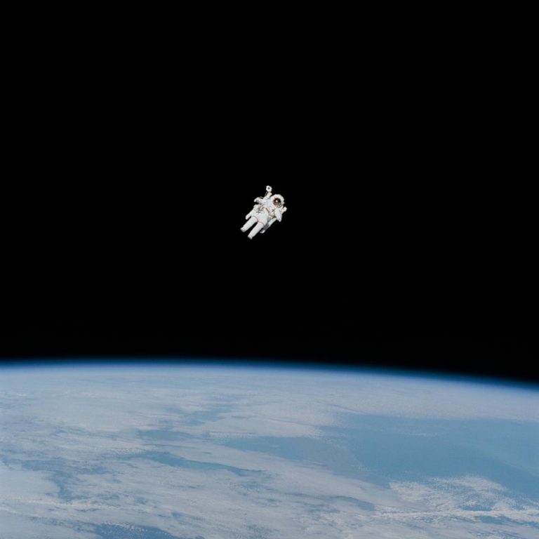 НАСА и SpaceX провели репетицию эвакуации экипажа Crew Dragon
