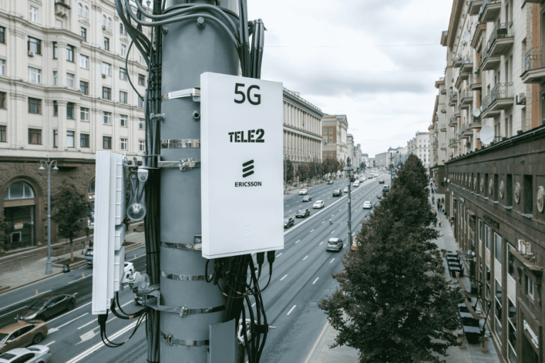 В Москве появилась первая публичная зона 5G