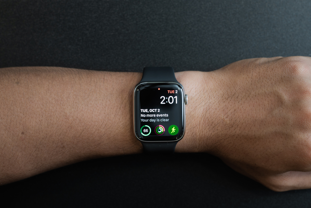 Apple запатентует смарт-часы с поддержкой 5G