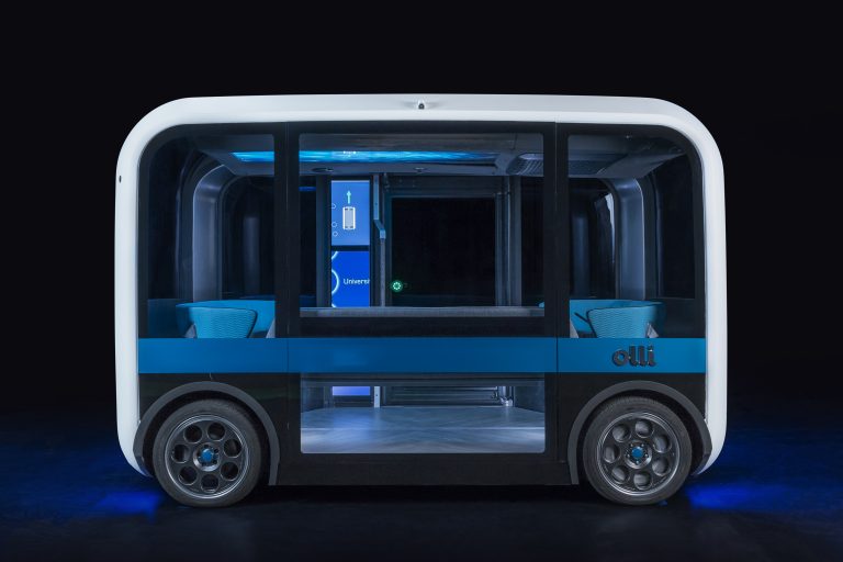 Беспилотный автобус с ИИ напечатали на 3D-принтере