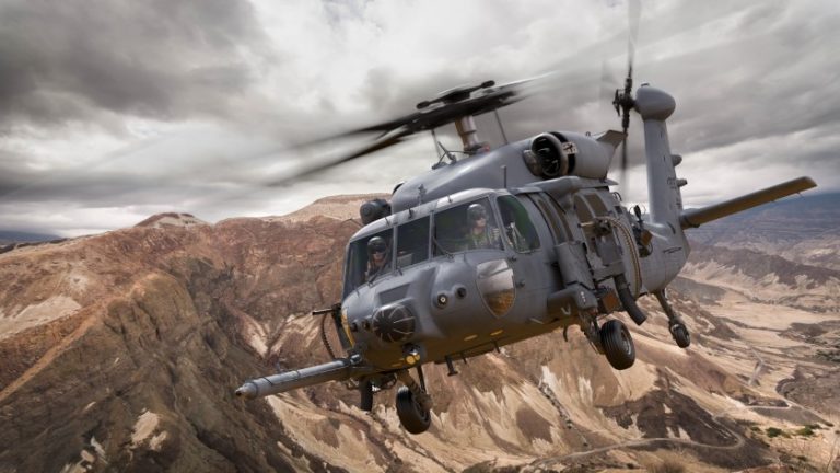 Боевой спасательный вертолет Sikorsky HH-60W отправлен на стадию производства. Военные США закупят 113 таких вертолетов!