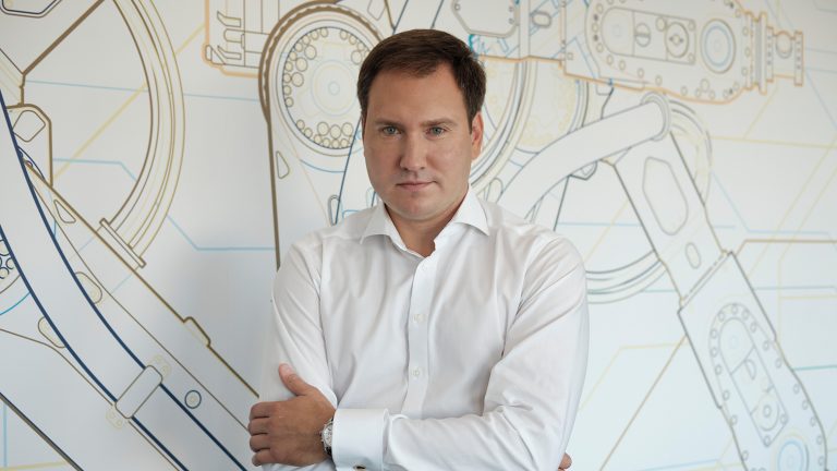 Александр Прудников, ABB — об электробусах, безопасности зарядных станций и BIM-моделировании без участия человека