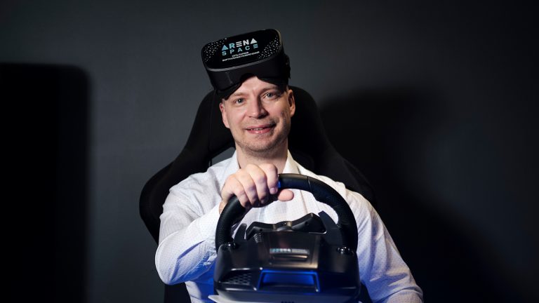 Cтать аналогом Netflix: почему люди ходят в VR-парки и как стартап ARena Space внедряет VR в развлечения россиян