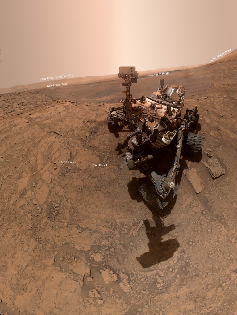 Ровер Curiosity прислал новое селфи с Марса