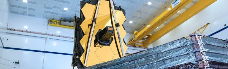Инженеры НАСА успешно испытали теплозащитный экран телескопа «Джеймс Уэбб»