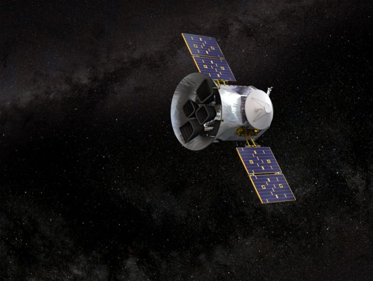 Фонд Юрия Мильнера займется поиском внеземной жизни вместе с миссией TESS