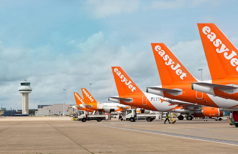 Лоукостер EasyJet станет первой в мире углеродно-нейтральной авиакомпанией