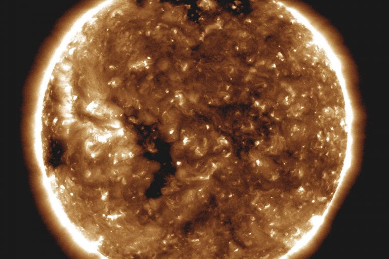 НАСА опубликовало первые результаты миссии Parker Solar Probe по исследованию Солнца