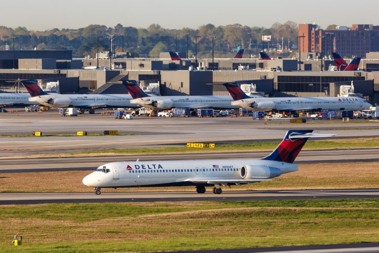 Delta Air Lines заказала тестирование биотоплива из лесной подстилки