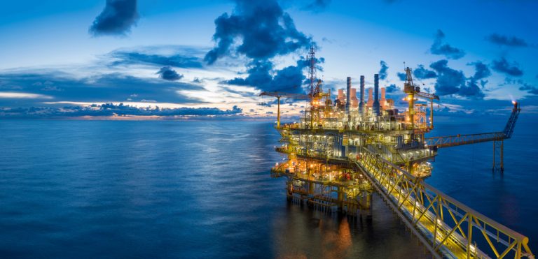 Российские ученые представили сорбент для очистки от разливов нефти
