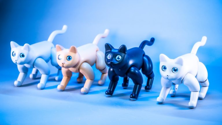 Посмотрите на робокошку MarsCat — это робот для тех, кто не любит собак
