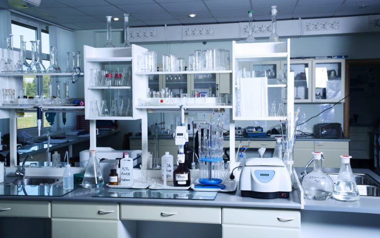 Merck представила платформу BrightLab для автоматизации научных исследований