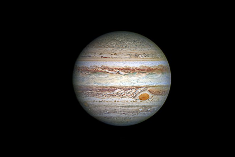 Миссии Juno не удалось найти воду на экваторе Юпитера