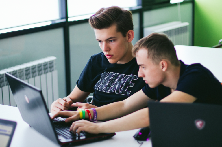 Университет Иннополис запускает бесплатные курсы по JavaScript и Data Science