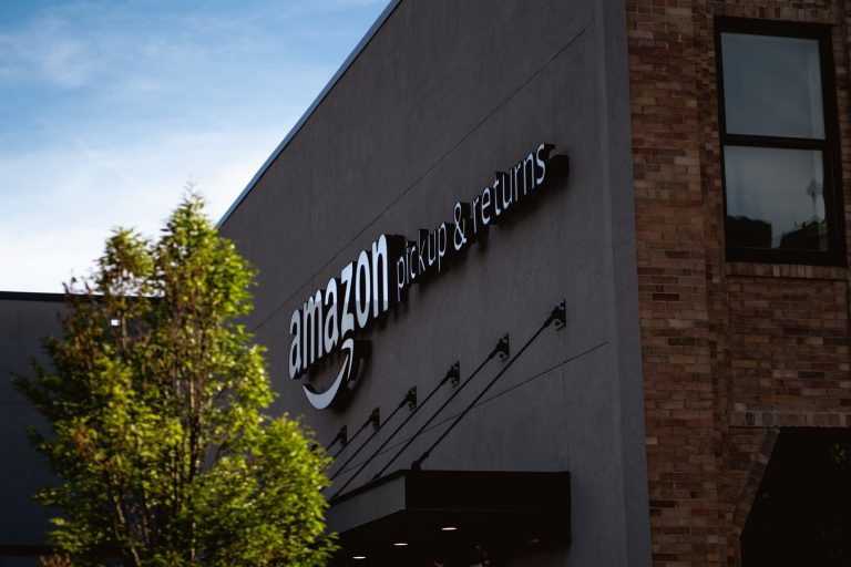 Amazon начала проверять своих работников с помощью тепловизионных камер