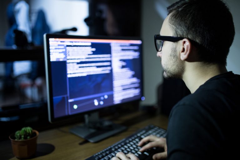 Количество киберпреступлений выросло на 400% во время вспышки COVID-19