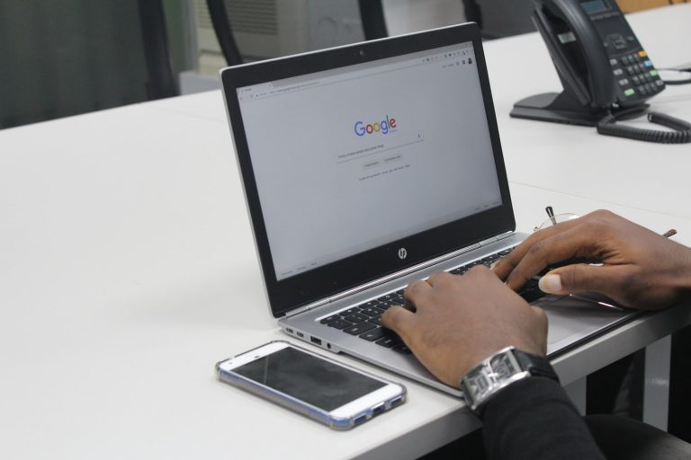 ИИ от Google научился отвечать на прямые вопросы