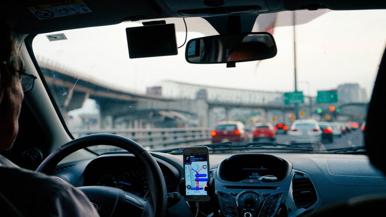ИИ Uber предсказывает движение пешеходов и велосипедистов