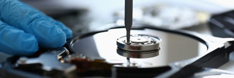 Создан молекулярный переключатель-транзистор. Он лучше современных жестких дисков