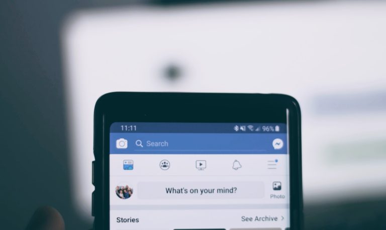 ИИ Facebook может определять до пяти разных голосов в одном разговоре